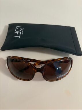 LOFT Women's Tortoiseshell Frame Sunglasses with Brown Lenses